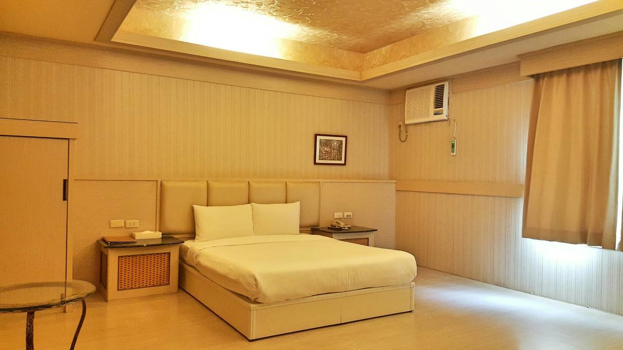 סינצ'ו סיטי Wind Coast Motel מראה חיצוני תמונה